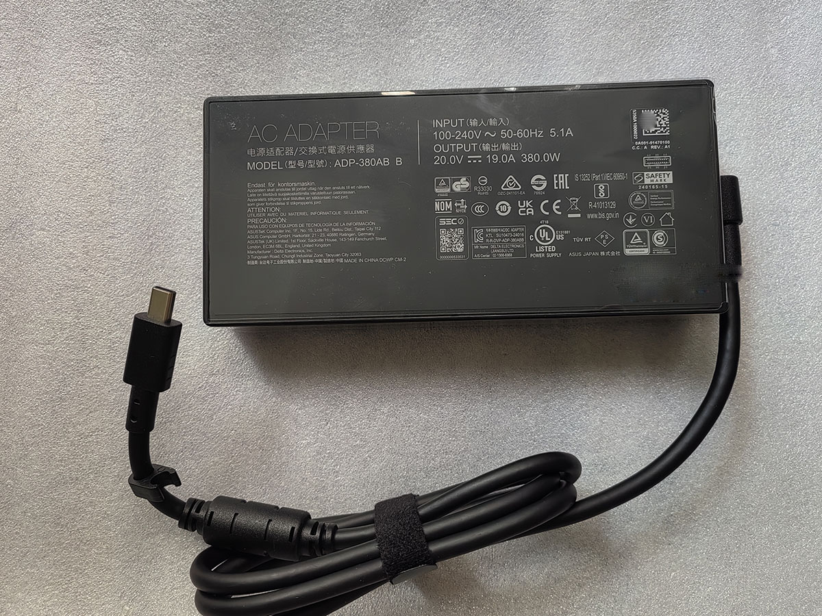 Pc Gaming Uk - YENİ 20V 19A Dikdörtgen Konnektörlü 380W