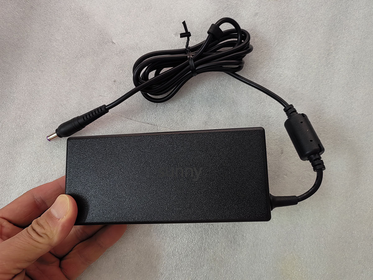 YENİ OEM Delta 19.0V 7.1A 135W - Pc Gaming Uk incelemesi ve fiyatı