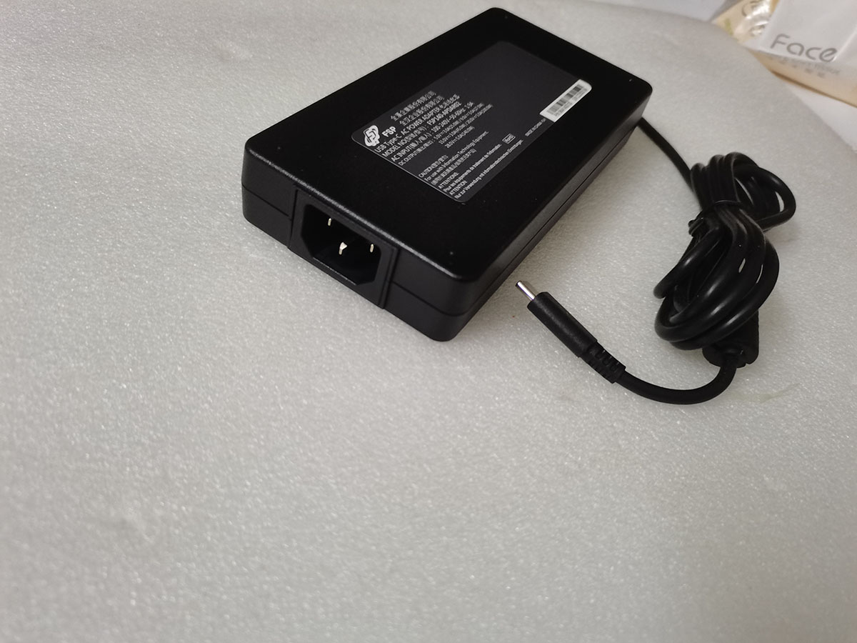 YENİ İnce OEM FSP 28V 5A FSP14 - Pc Gaming Uk incelemesi ve fiyatı